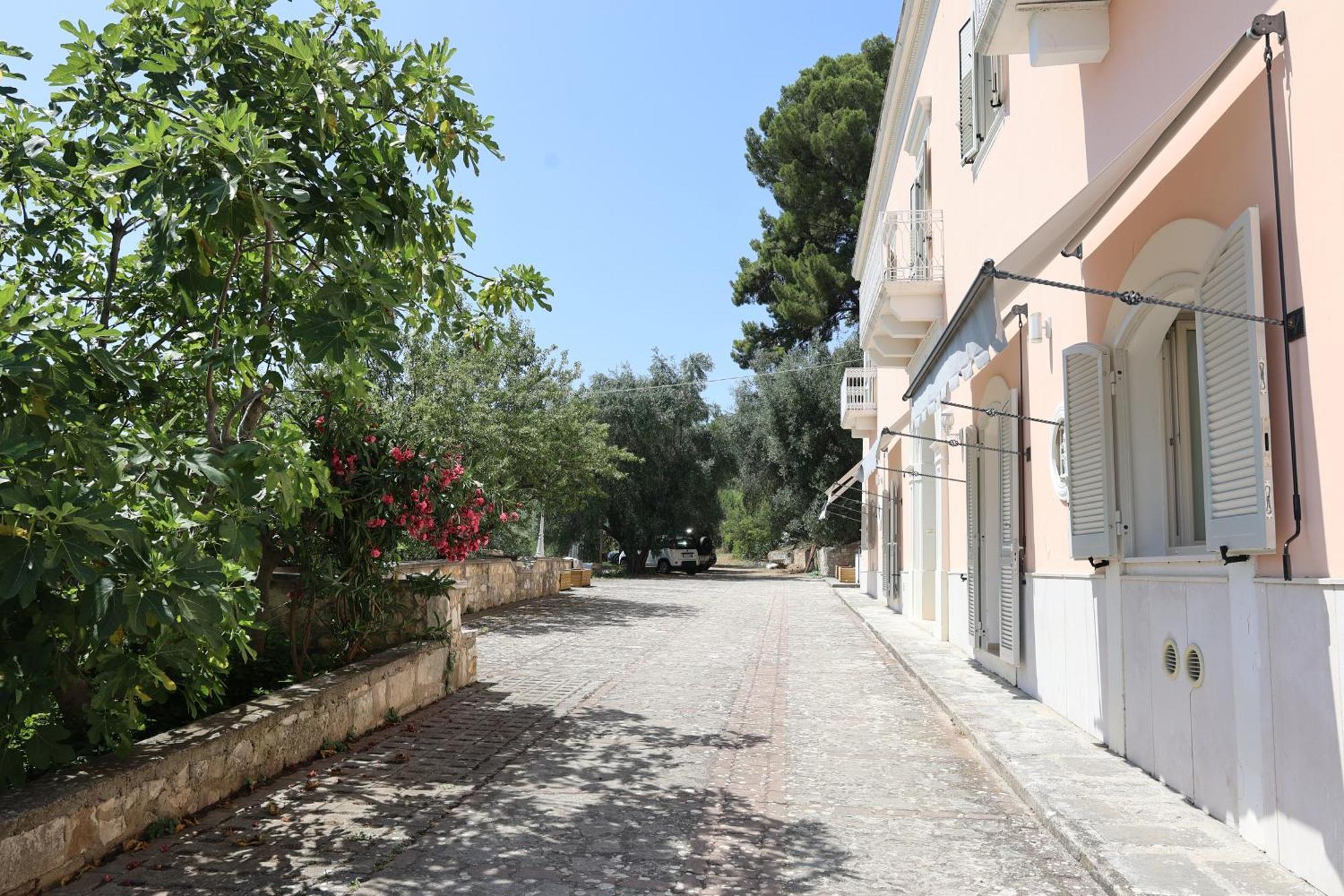 Tenuta Valle Della Corte Vieste Bagian luar foto